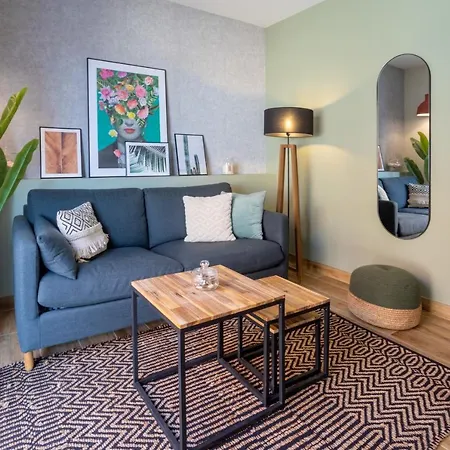 L'entre Deux-suite Romantique - Jacuzzi Privatif - Clim Reversible - Wifi Le Somail