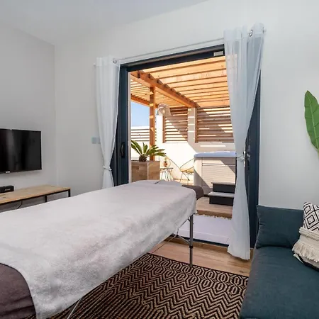 L'entre Deux-suite Romantique - Jacuzzi Privatif - Clim Reversible - Wifi Lejlighed *